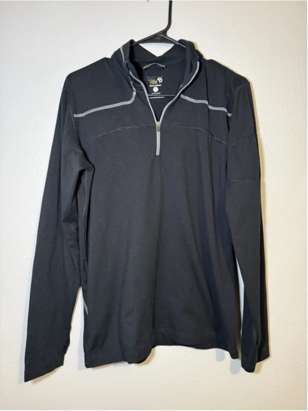 Mountain Hardwear Black 1/4 Zip Hiking Fleece High Neck Jacket Size M